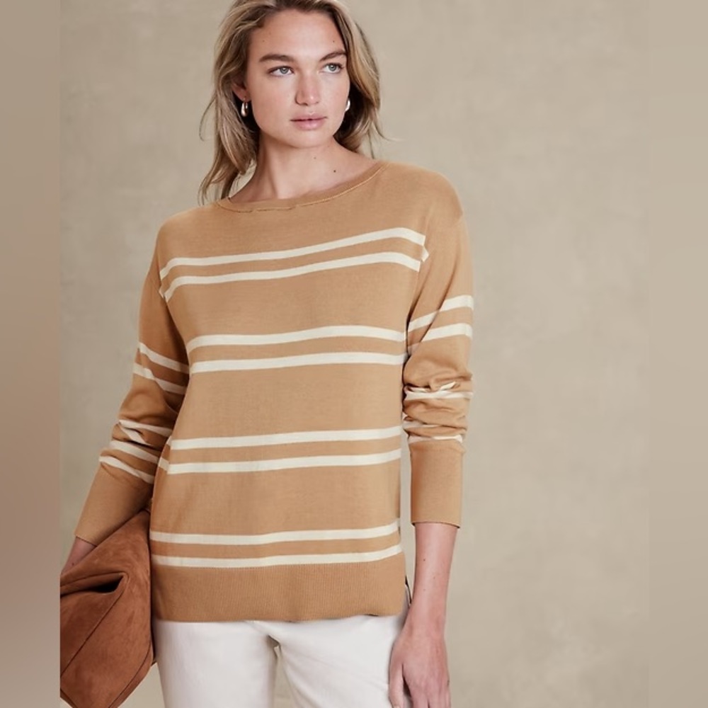 NWT Banana Republic "Forever Sweater"